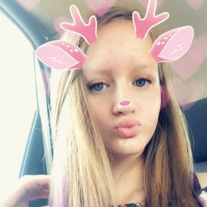 Meet your Posher, Maddie